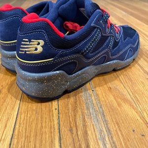 New balance Size 9.5 men